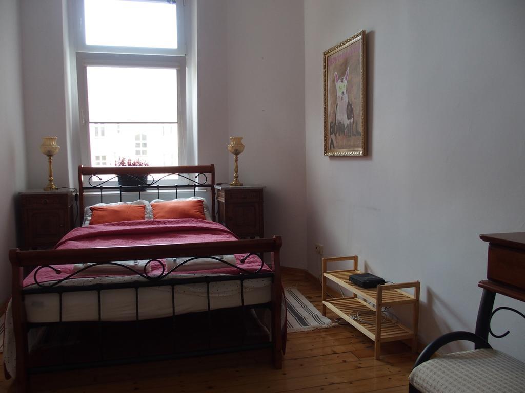 ポズナンRefined Flat In Jezyce Districtアパートメント エクステリア 写真