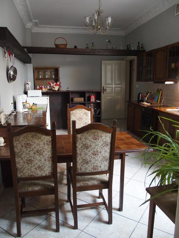 ポズナンRefined Flat In Jezyce Districtアパートメント エクステリア 写真