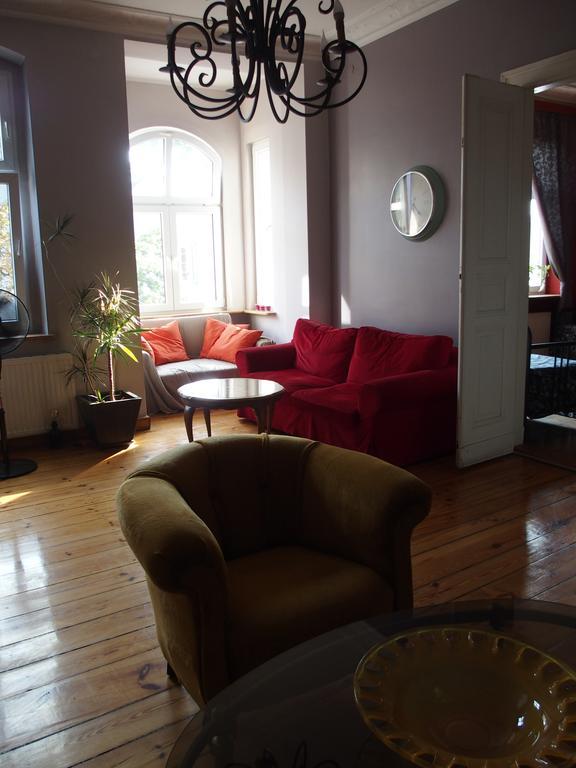 ポズナンRefined Flat In Jezyce Districtアパートメント エクステリア 写真