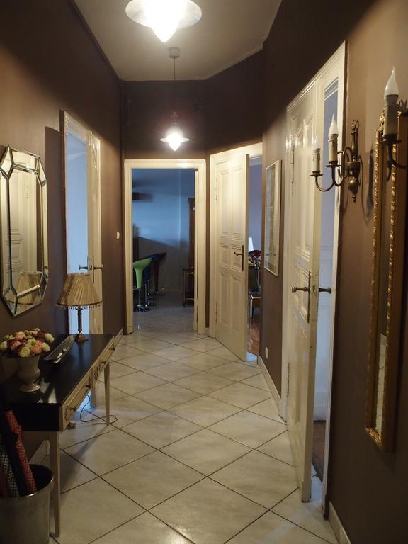 ポズナンRefined Flat In Jezyce Districtアパートメント エクステリア 写真
